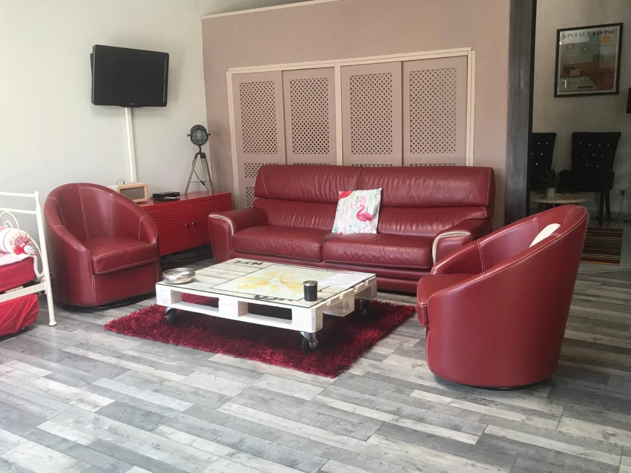 Вілла Loft L Atelier De Jacques Pres De Chablis Villy  Екстер'єр фото